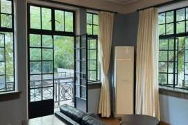 Nanjing(w) Rd 1BR APT Big balcony 15k