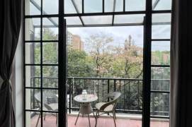  2BR 2baths old house nr Changshu Rd &Balcony L1/7