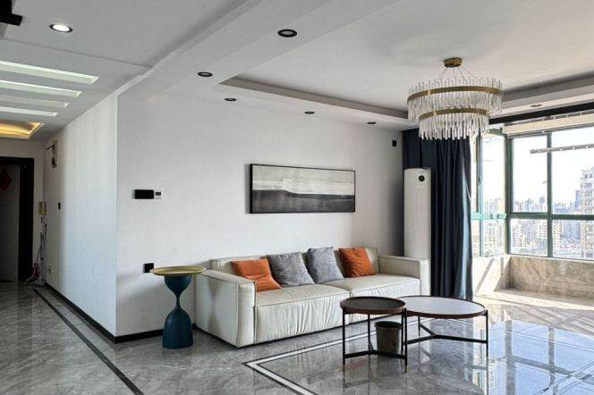 Highrise 3br-2bathr + balcony 150Sqm | Wuning rd metro L13/14 | Floor heating 17K