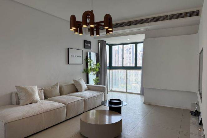 Zhongtan rd  2BR 1BA /Good price / Spacious / Bright 