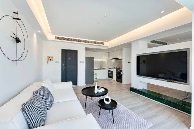  Quality 2br high-rise with Balcony nr South Shaanxi rd   L1/10/12