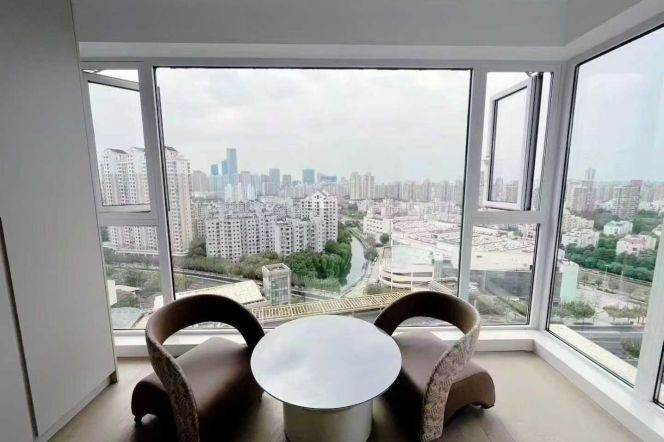 Good view+spacious 2br 2lr/floor heating/bright room,Xincun rd@L7