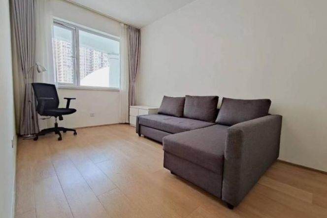 180 sqm 3 br stylish Apt&Balcony&floor heating/iapm&South Shanxi rd