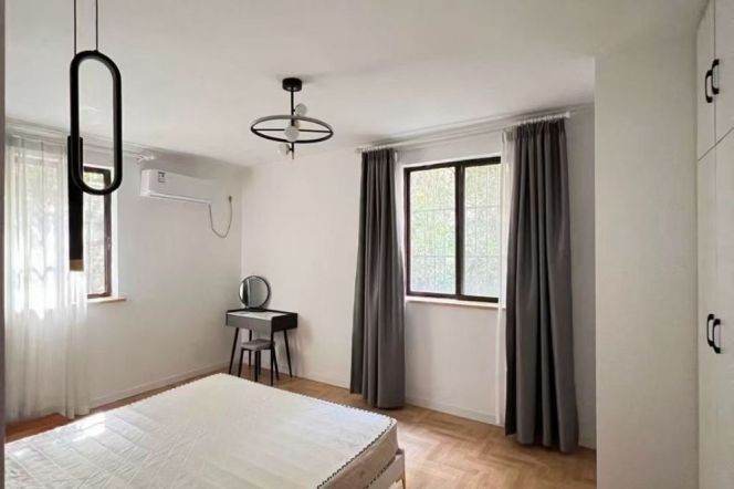 Furnished 2Br+store room Jingan Temple 