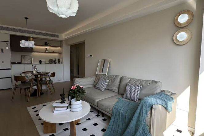 Good value 3 Ba 1Ba Apartment- natural sunlight-elevator-oven-dishwasher- Line7 Changping