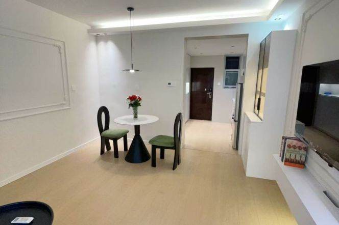 Furnished 1br w/ Garden-Jiangsu Road