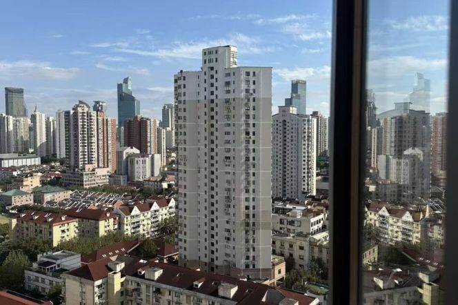 Good value 3 Ba 1Ba Apartment- natural sunlight-elevator-oven-dishwasher- Line7 Changping