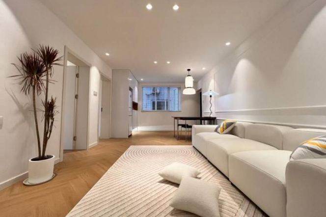 3 br 135 sqm Apt&Central AC&floor heating/Zhongshan Park 