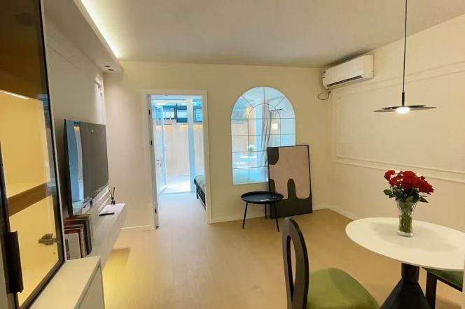 Furnished 1br w/ Garden-Jiangsu Road