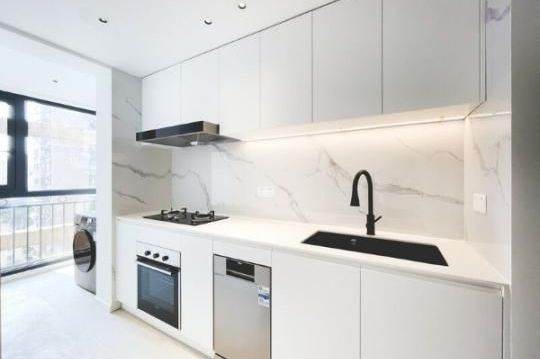 1 br chic Apt&open kitchen/nice compound Wuding rd Jing'an 12K