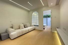 Furnished 1br w/ Garden-Loushan Guan Road