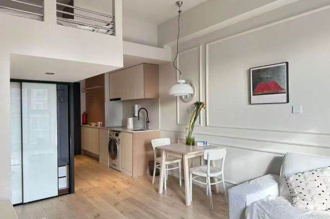 Loft 1br with elevator near Wuding Rd M14