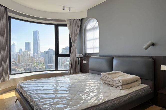 Good view+spacious 2br 2lr/brand furniture,Hongqiao rd@L3/4/10