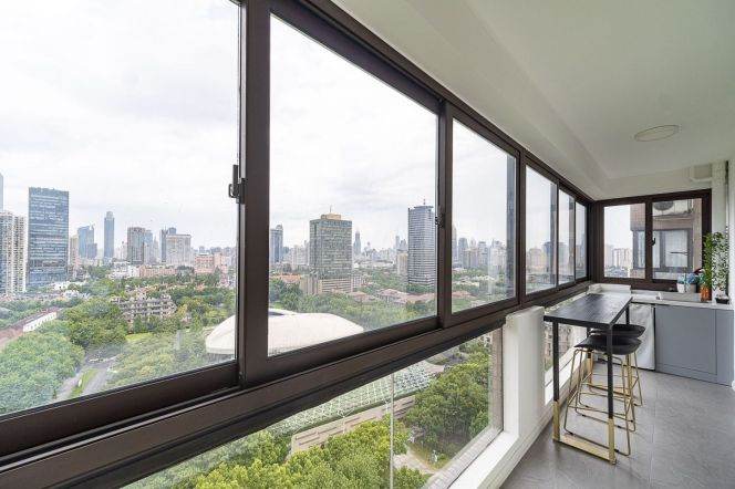 iapm/south Shaanxi rd 4br180sqm