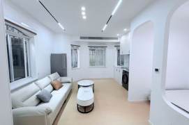 Fresh 1br Nr Jiangsu Rd M2/11