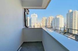 130 sqm 3 br modern Apt&elevator&wall heating&balcony/ Xujiahui 17K