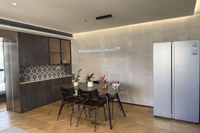 High rise 2brs@floor heating near Hongqiao Road