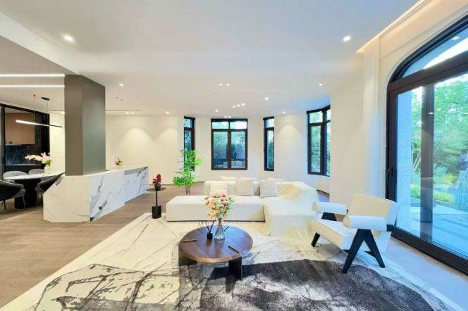 Villa/newly/big living/garden/terrace/high level/Xuhui riverside/Huangpu downtown