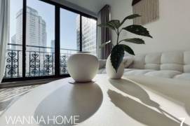 Luxury Building/Line 4/8/13 MT/Huangpu River/Fantastic View/Large Storages/Heater/Cozy2br