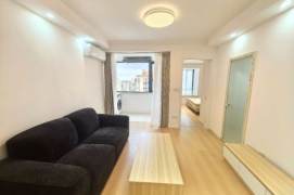 High floor one bedroom elevator Apt with bathtub@ Line2 Weining Rd