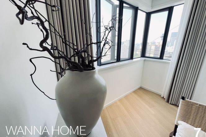 Exquisite Renovation/Line 3/4/9/15 MT/Caohejing/Brand New/Fantastic View/Large Storages/Cozy1br