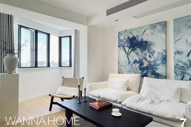 Exquisite Renovation/Line 3/4/9/15 MT/Caohejing/Brand New/Fantastic View/Large Storages/Cozy1br