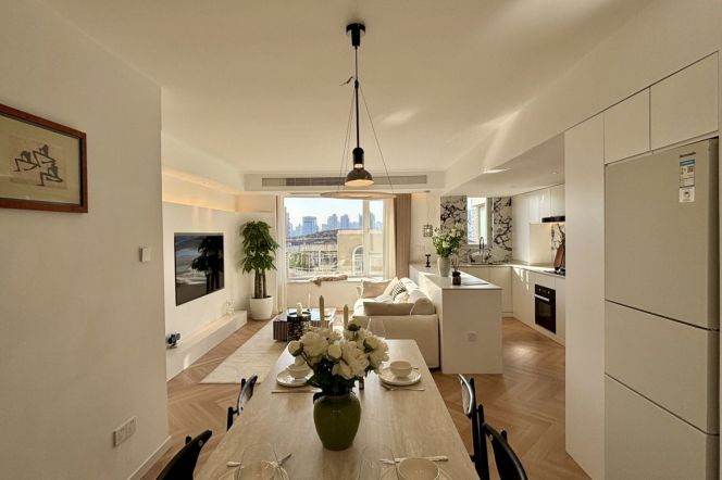 2Bdrs 2Baths/Modern&Spacious&New/L4/12 Damuqiao Rd/ JiaShan Rd/IAPM/elevator