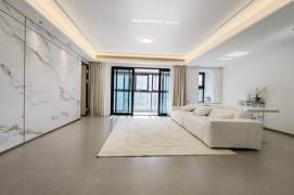 Spacious 3 br with floor heating near NYU shanghai, easy to L8 LingZhaoXinCun st.+ L6/8/11