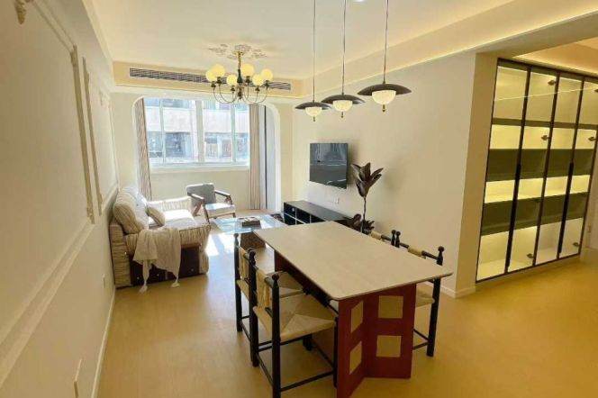 Jiaotong University Station Bright 1Br Line10/11