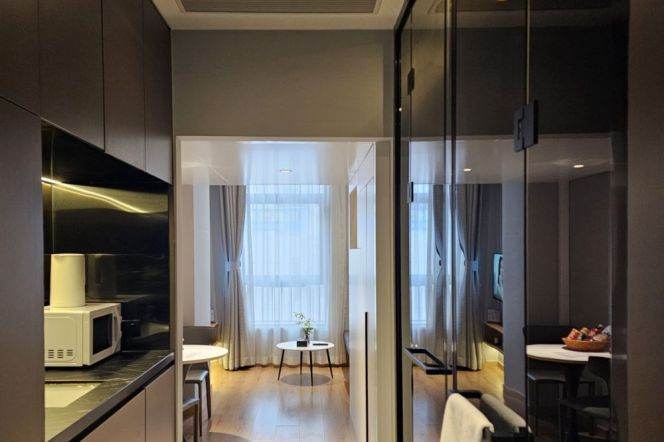 1br loft service apt Near North Xizang Rd (Line 8)