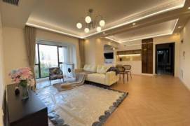 3 br 120 sqm newly renovated high rise&Central AC&floor heating/Xuhui 15K