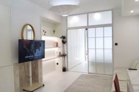 Cozy 2br(or 1+1 bedroom) @Line 1 Hengshan Road St.