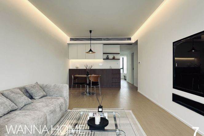 Luxury Compound/Line 1/12/13 MT/Suzhou Creek/Fantastic View/Large Storages/Cozy2br