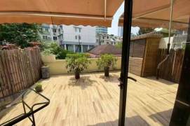 10k Clean 1Br with Terrace Nr West Nanjing Rd.line2/12/13