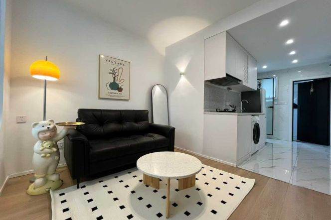 Caoyang rd 1BR 1LR@L3/4/11/14,bright room/Nice deco&price