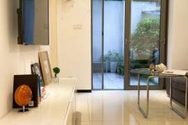 Nice yard 2+1Brs/1Lr/1Bt apt nr Xujiahui,M1/9/11