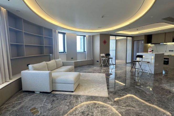 beautiful big 2brs floor heating nice river view beside Huang pu river 