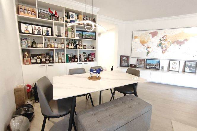 Charming 3brs 2bathrooms elevator building Nr L3/4/10 hongqiao rd sta