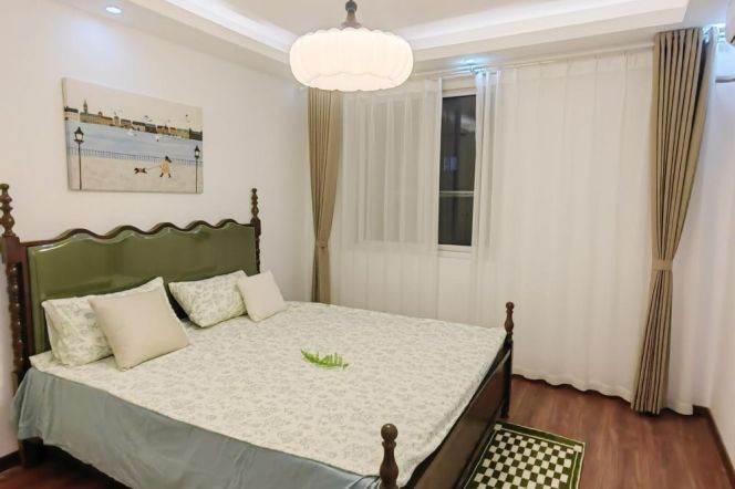 2br with lift in PuDong .easy walking to L 13 ChenChun Rd St. near ZhangJiang Area