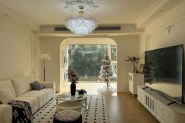 Good view 2BR 2BA /  Spacious / Bright / Modern/ Quiet 