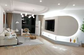 Short Term Just renovated 3 br 16K with big oven dish washer modern decoration M3/4 Zhongtan Rd.