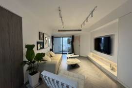 Modern 2brs/108sqm & heating/balcony@Jiangsu Rd & Line 2/11