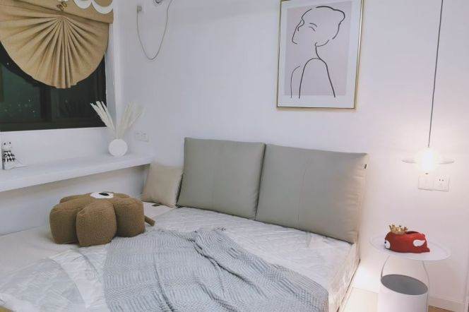 Short Term Just renovated 3 br 16K with big oven dish washer modern decoration M3/4 Zhongtan Rd.