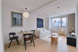 Good condition & price 1Br People Square