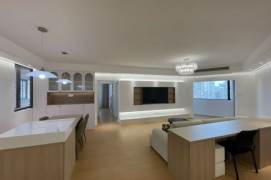 Elevator Spacious 2Br/2Lr/1Bt Close to L2/3/4 Zhongshan Park Station 