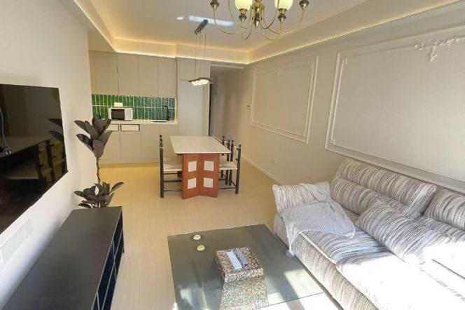 Spacious real 1br 2lrs Nr L10/11 jiaotong university sta