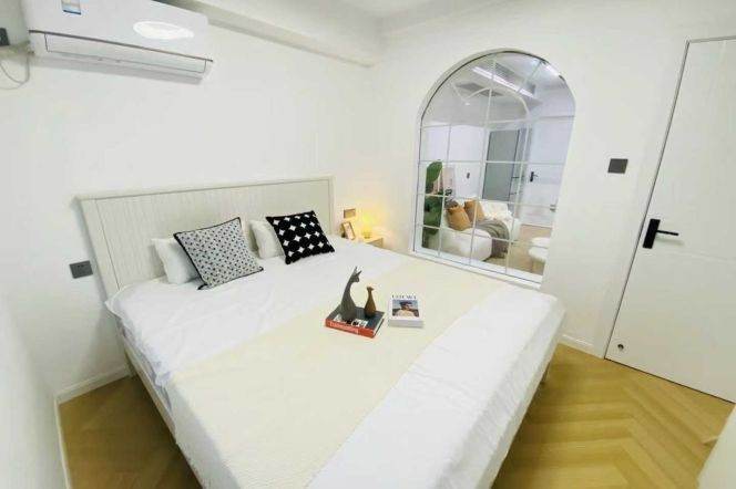 Great value/modern 1br 1lr/52 sqm/central AC,Zhongshan park@L2/3/4