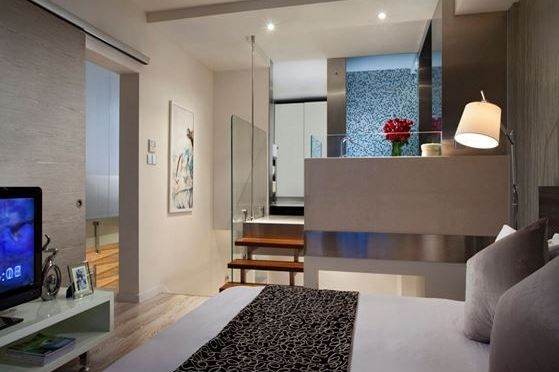 Exquisite 1br duplex serviced apt in Putuo nr Jing'an Temple L7