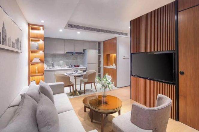 Brand-new luxury 1br serviced apt in Jing'an nr L7/Changping rd station