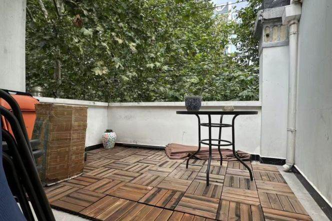 Big terrace 2Brs/2Lrs/2Bts apt nr South shanxi rd,M1/2/10/12/13